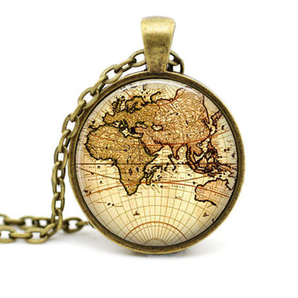 Around The World Necklace, Luna Daze