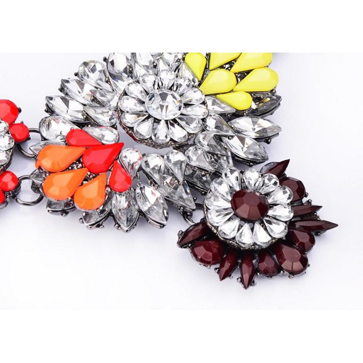 Colorful Crystal NecklaceJewelryLuna Daze