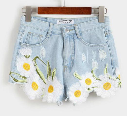 Embroidery Flower Shorts, Luna Daze