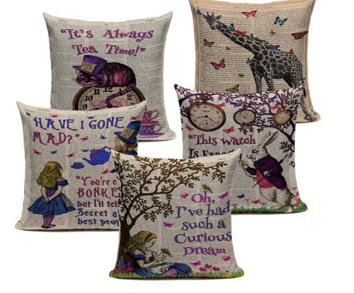 Wonderland PillowcaseInteriorLuna Daze