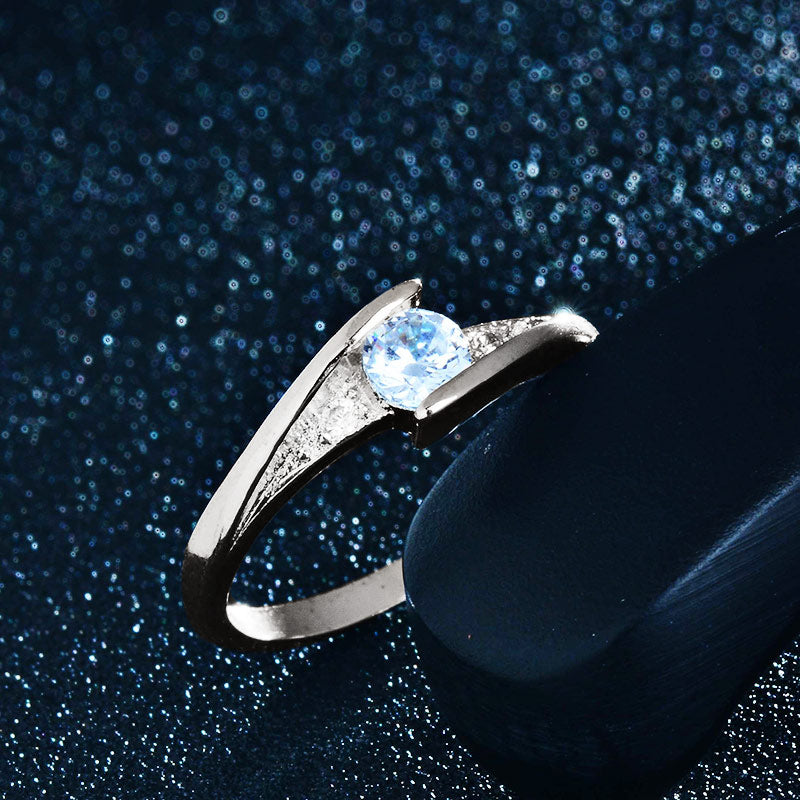 Forever Crystal Ring, Luna Daze