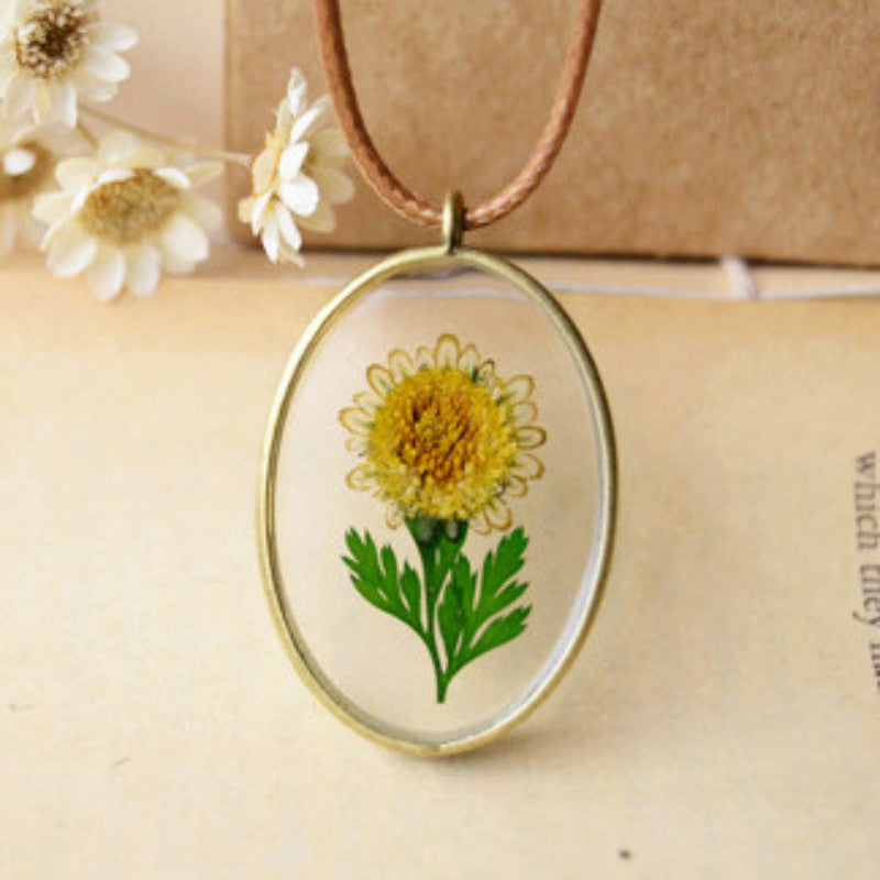 Dried Sunflower NecklaceJewelryLuna Daze