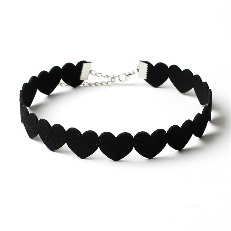 Black Heart Choker, Luna Daze