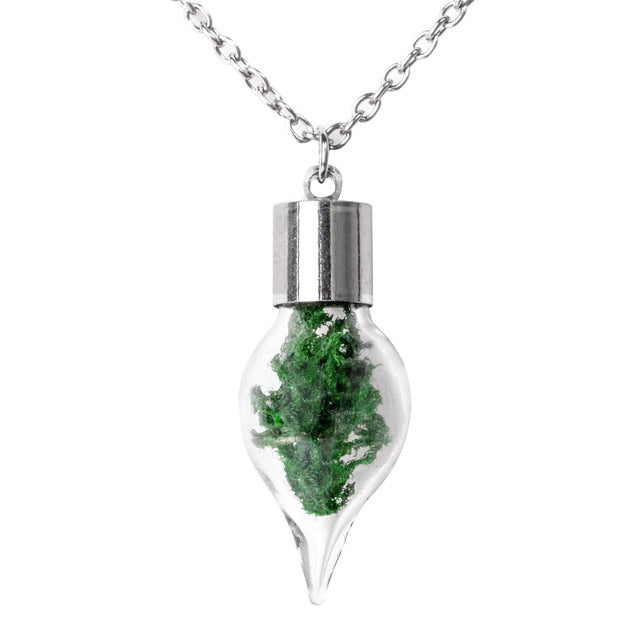 Seaweed Pendant NecklaceJewelryLuna Daze