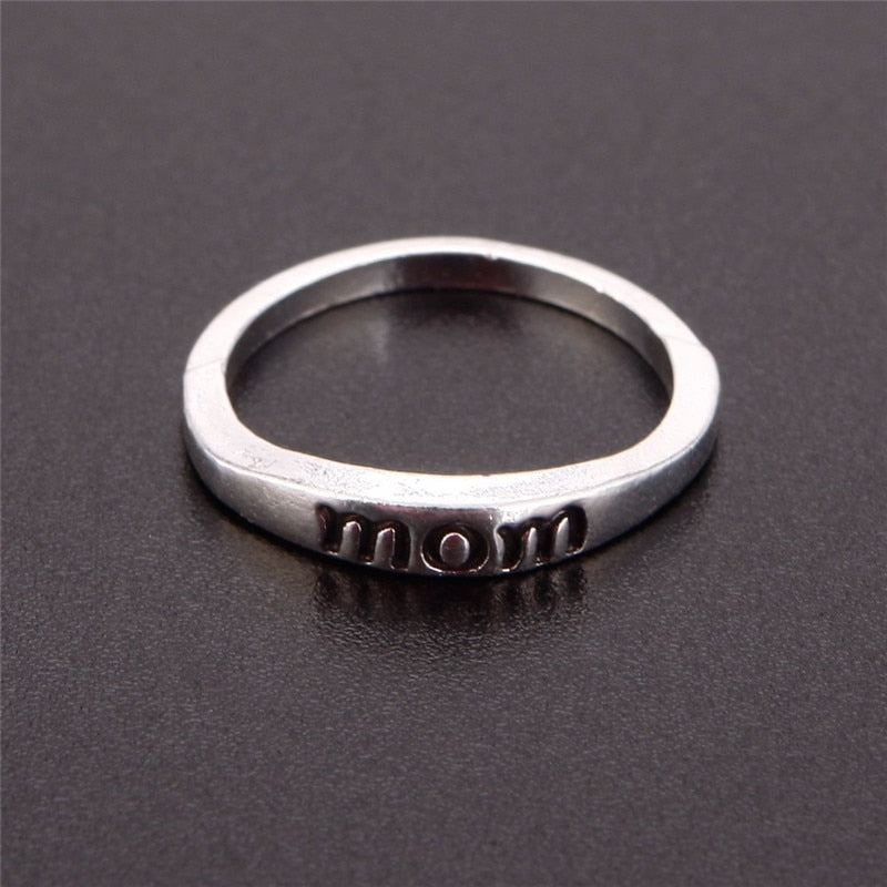 Vintage Silver Mom Ring